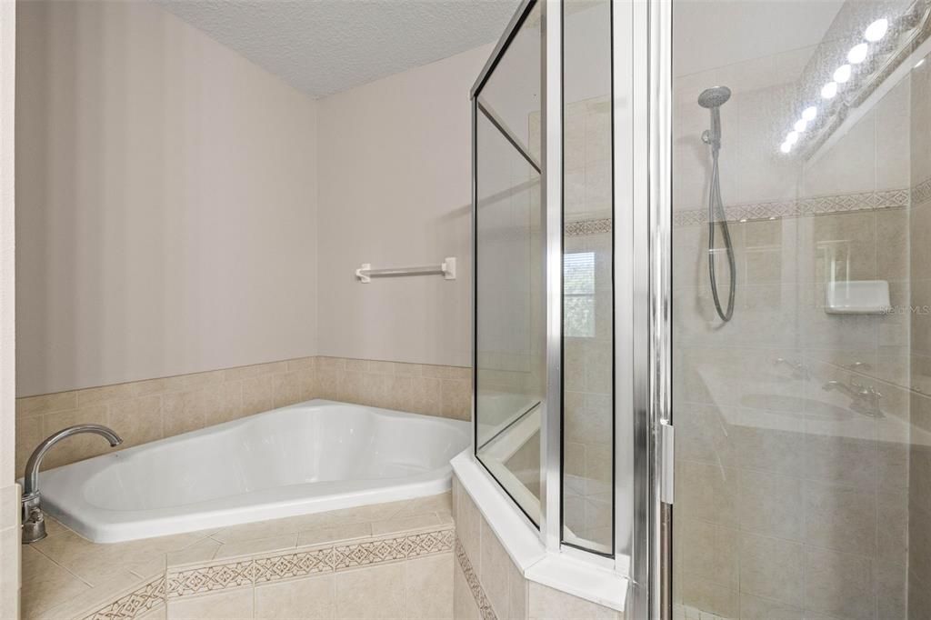 待售: $225,000 (3 贝兹, 2 浴室, 1513 平方英尺)