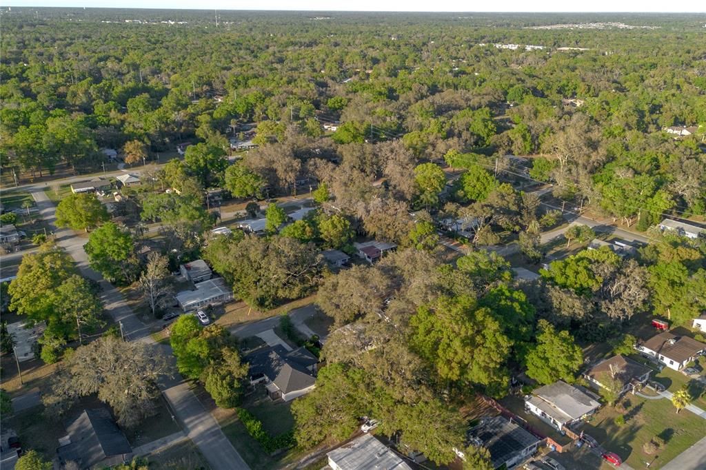 На продажу: $220,000 (2 спален, 1 ванн, 837 Квадратных фут)