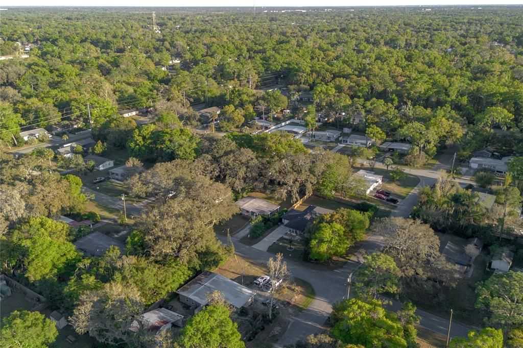 На продажу: $220,000 (2 спален, 1 ванн, 837 Квадратных фут)