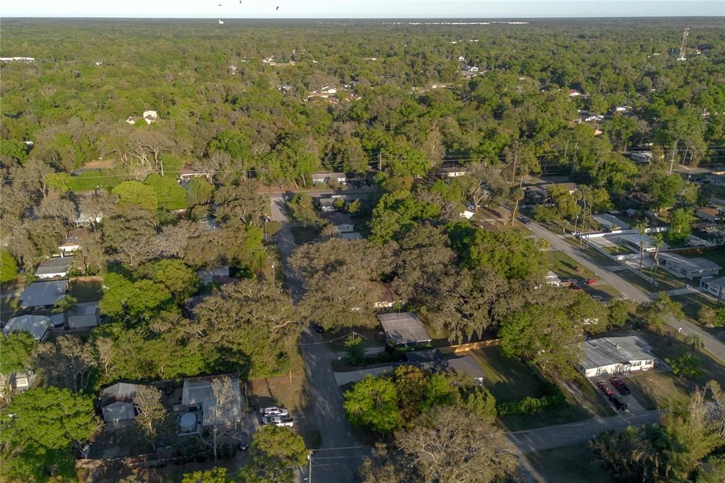 На продажу: $220,000 (2 спален, 1 ванн, 837 Квадратных фут)