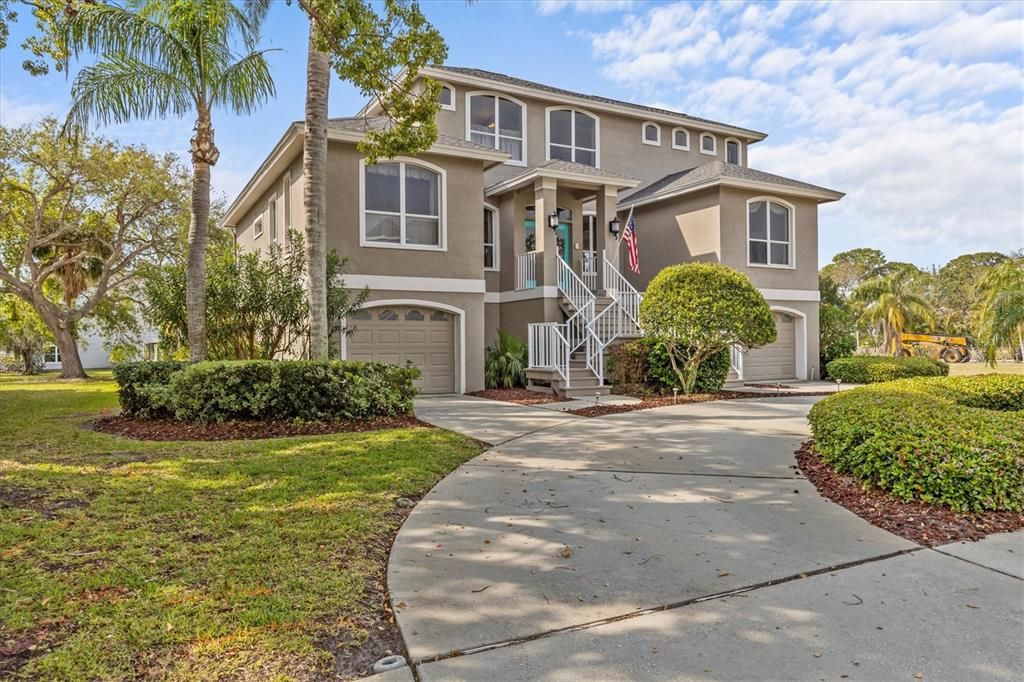 На продажу: $799,900 (3 спален, 2 ванн, 2390 Квадратных фут)