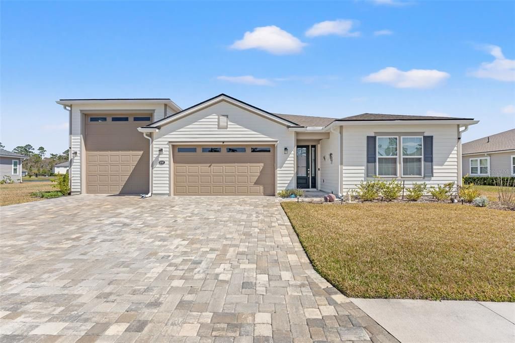 For Sale: $745,000 (3 beds, 2 baths, 2120 Square Feet)