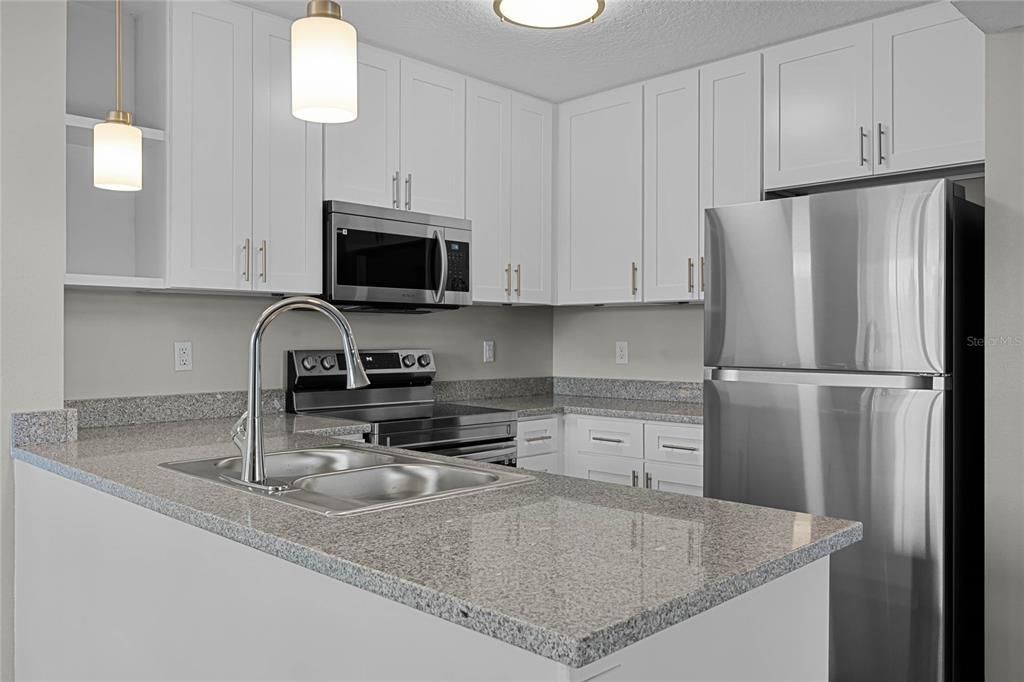 For Rent: $1,699 (2 beds, 2 baths, 1120 Square Feet)