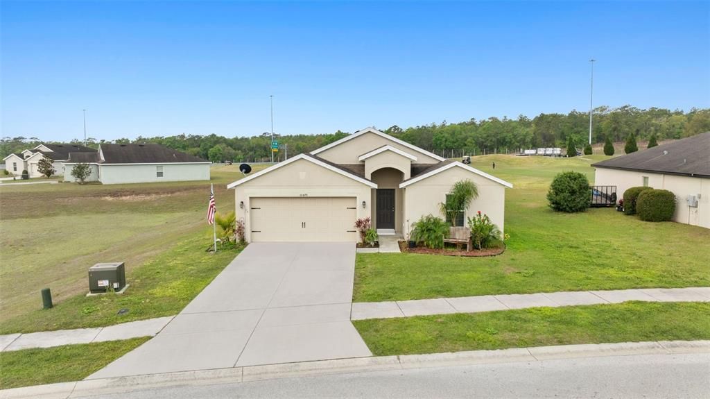 For Sale: $264,000 (3 beds, 2 baths, 1629 Square Feet)