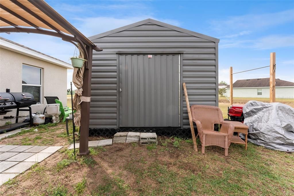 For Sale: $264,000 (3 beds, 2 baths, 1629 Square Feet)