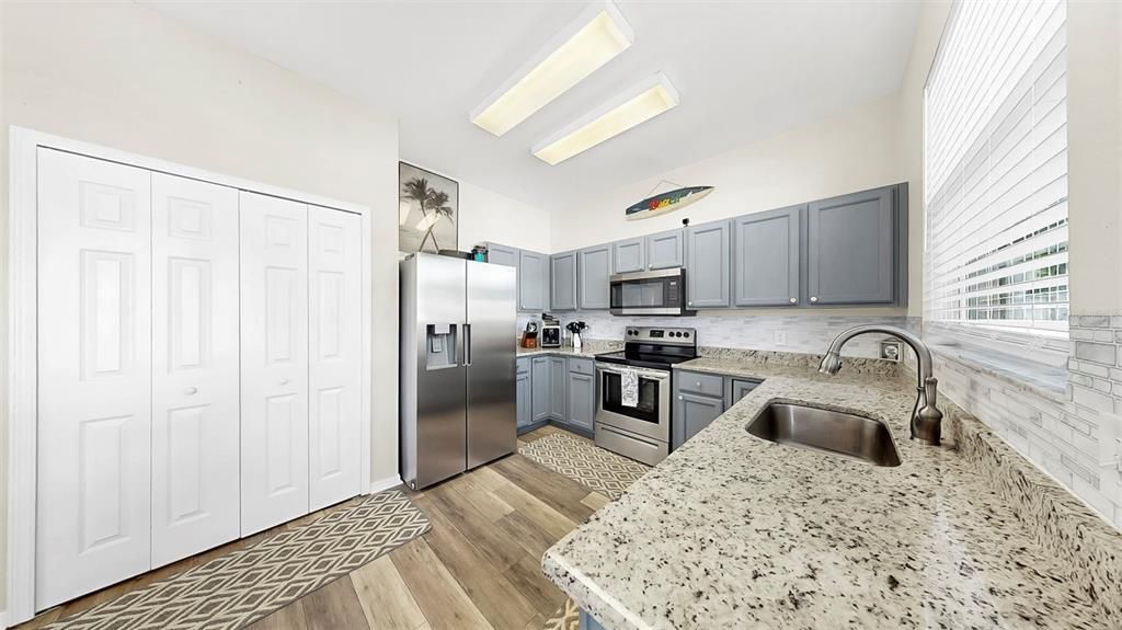 For Sale: $429,900 (4 beds, 2 baths, 2341 Square Feet)