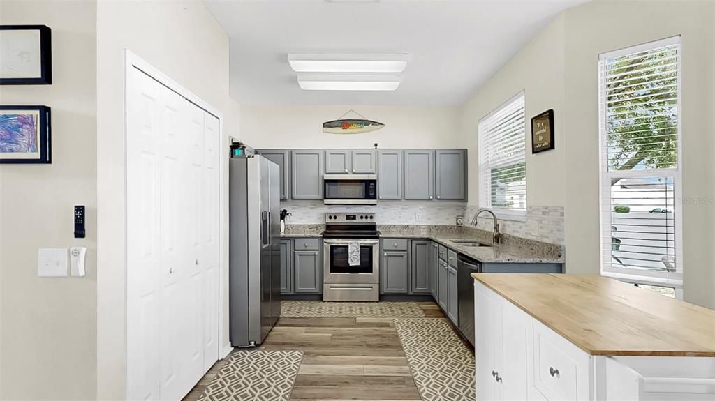 For Sale: $429,900 (4 beds, 2 baths, 2341 Square Feet)