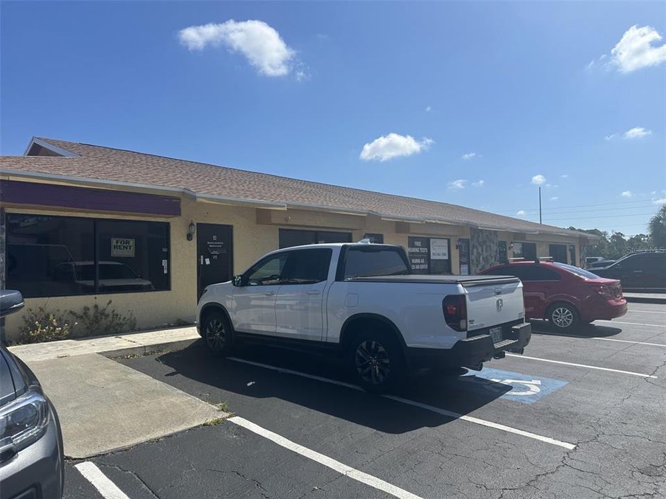 For Sale: $400,000 (0 beds, 0 baths, 2000 Square Feet)