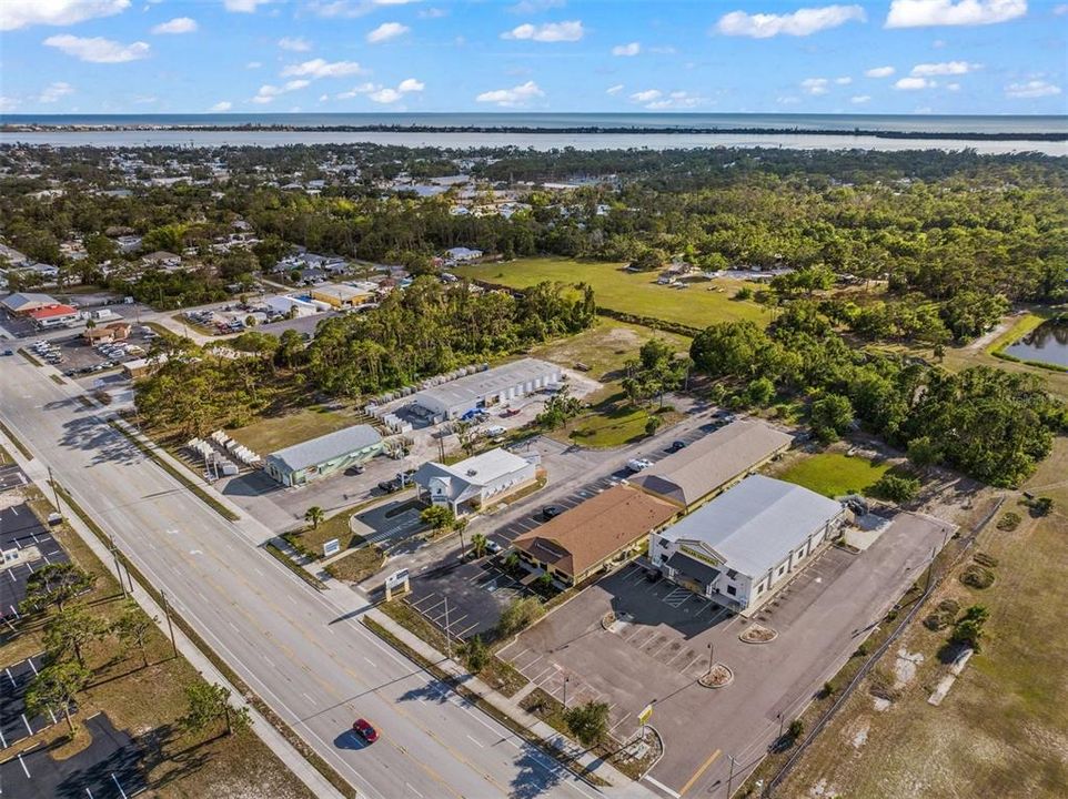 For Sale: $400,000 (0 beds, 0 baths, 2000 Square Feet)