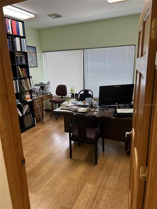 For Sale: $400,000 (0 beds, 0 baths, 2000 Square Feet)