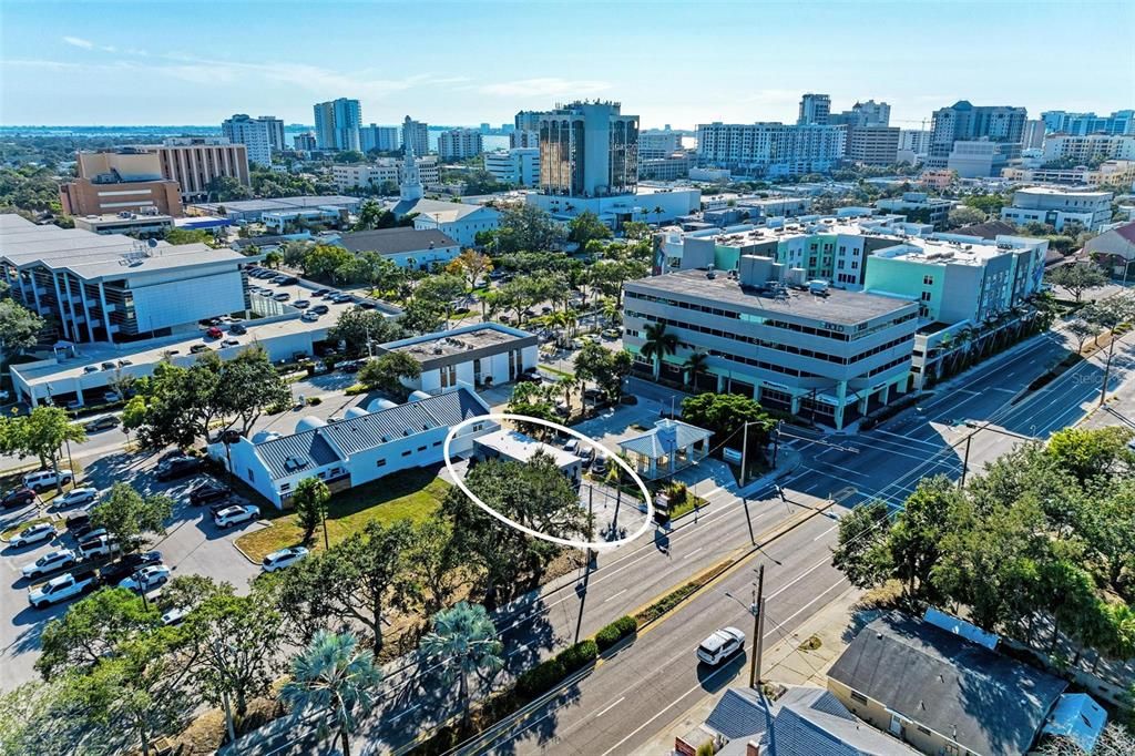 最近售出: $36,000 (0 贝兹, 0 浴室, 1000 平方英尺)