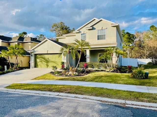 Recently Rented: $2,500 (4 beds, 3 baths, 2510 Square Feet)