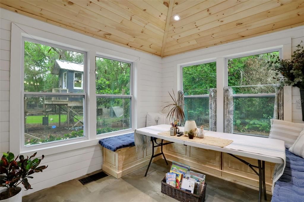 待售: $746,000 (5 贝兹, 2 浴室, 2930 平方英尺)