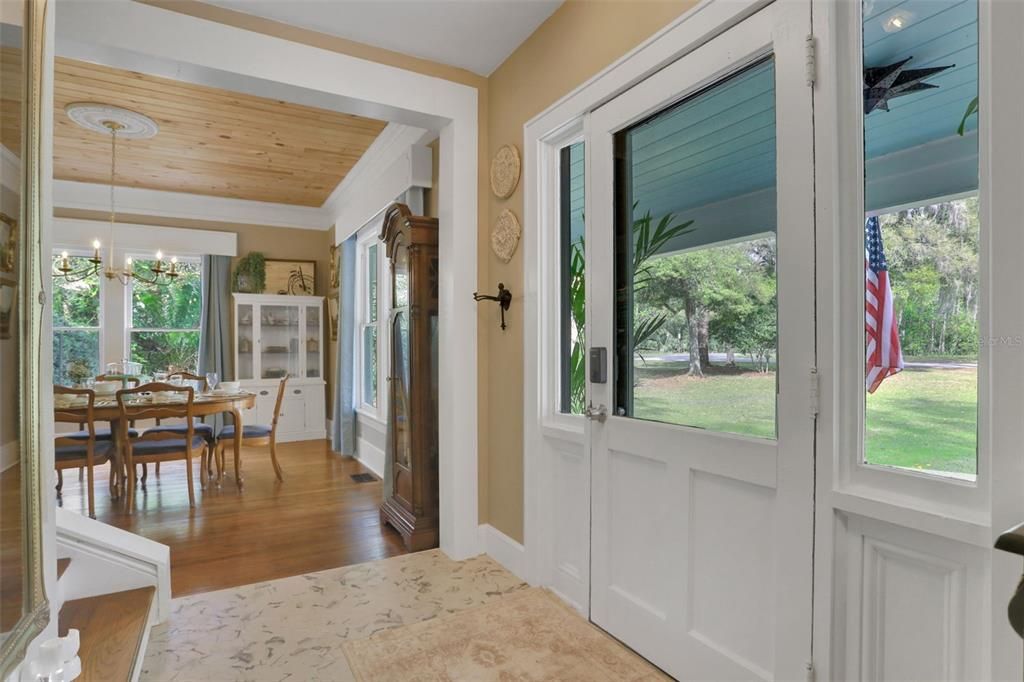 待售: $746,000 (5 贝兹, 2 浴室, 2930 平方英尺)