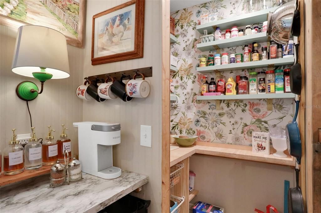 待售: $746,000 (5 贝兹, 2 浴室, 2930 平方英尺)