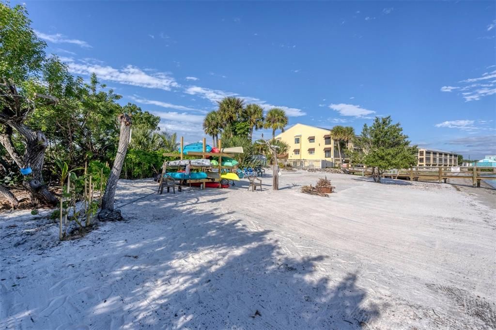 Activo con contrato: $199,000 (2 camas, 2 baños, 1150 Pies cuadrados)