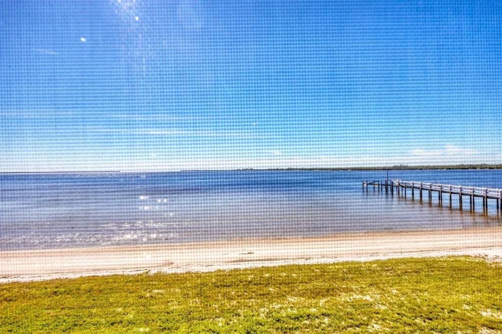 Activo con contrato: $199,000 (2 camas, 2 baños, 1150 Pies cuadrados)