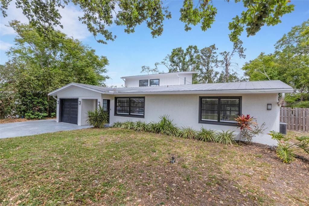 For Sale: $455,000 (4 beds, 3 baths, 2152 Square Feet)