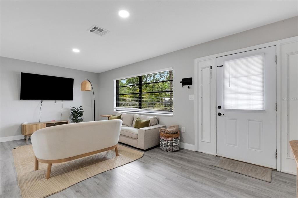 For Sale: $455,000 (4 beds, 3 baths, 2152 Square Feet)