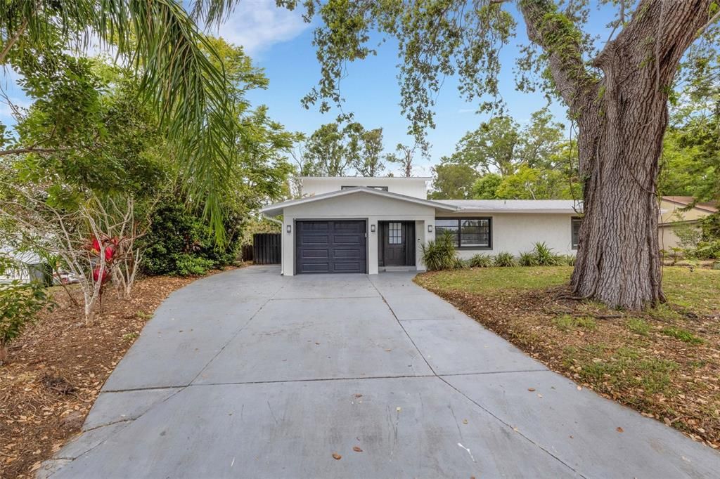 For Sale: $455,000 (4 beds, 3 baths, 2152 Square Feet)