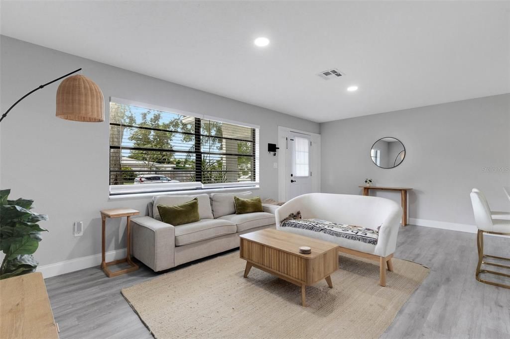 For Sale: $455,000 (4 beds, 3 baths, 2152 Square Feet)