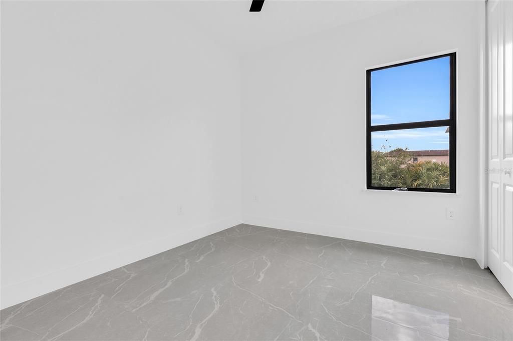 待售: $374,900 (4 贝兹, 3 浴室, 1774 平方英尺)