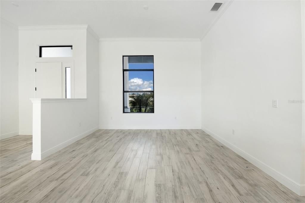 En Venta: $879,000 (4 camas, 3 baños, 2357 Pies cuadrados)