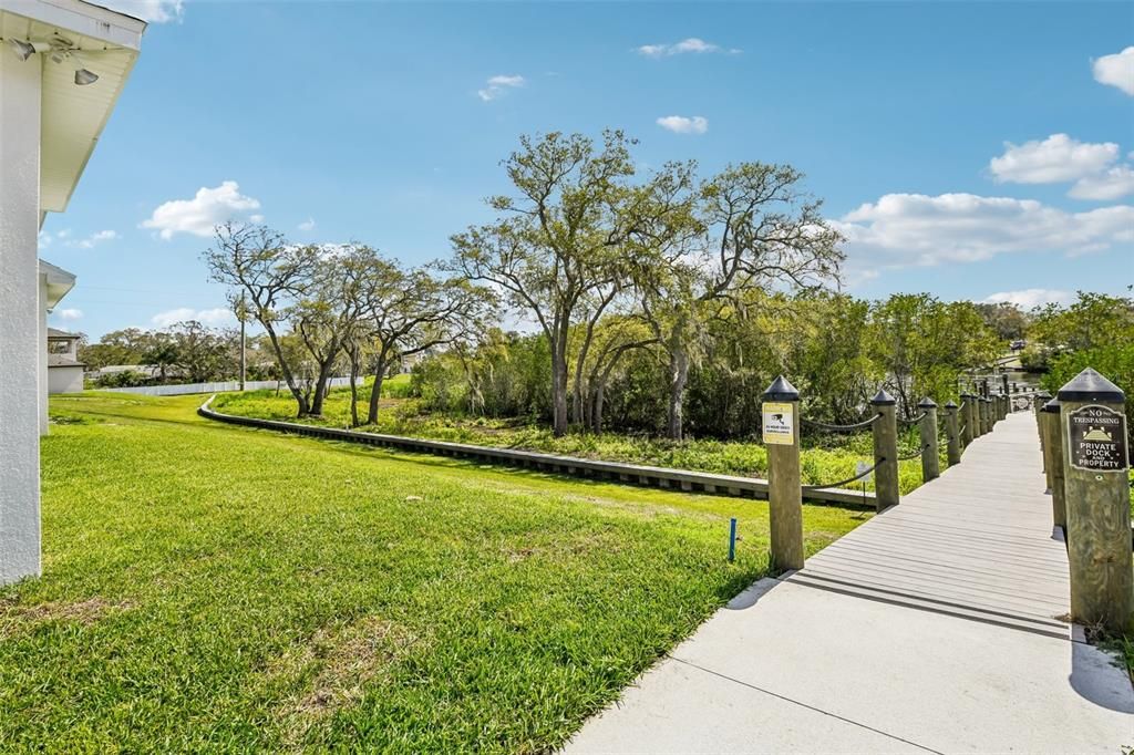 En Venta: $879,000 (4 camas, 3 baños, 2357 Pies cuadrados)