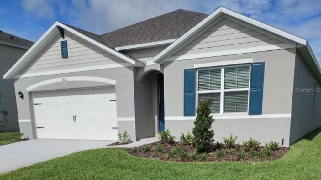 Recently Rented: $2,550 (4 beds, 2 baths, 1811 Square Feet)