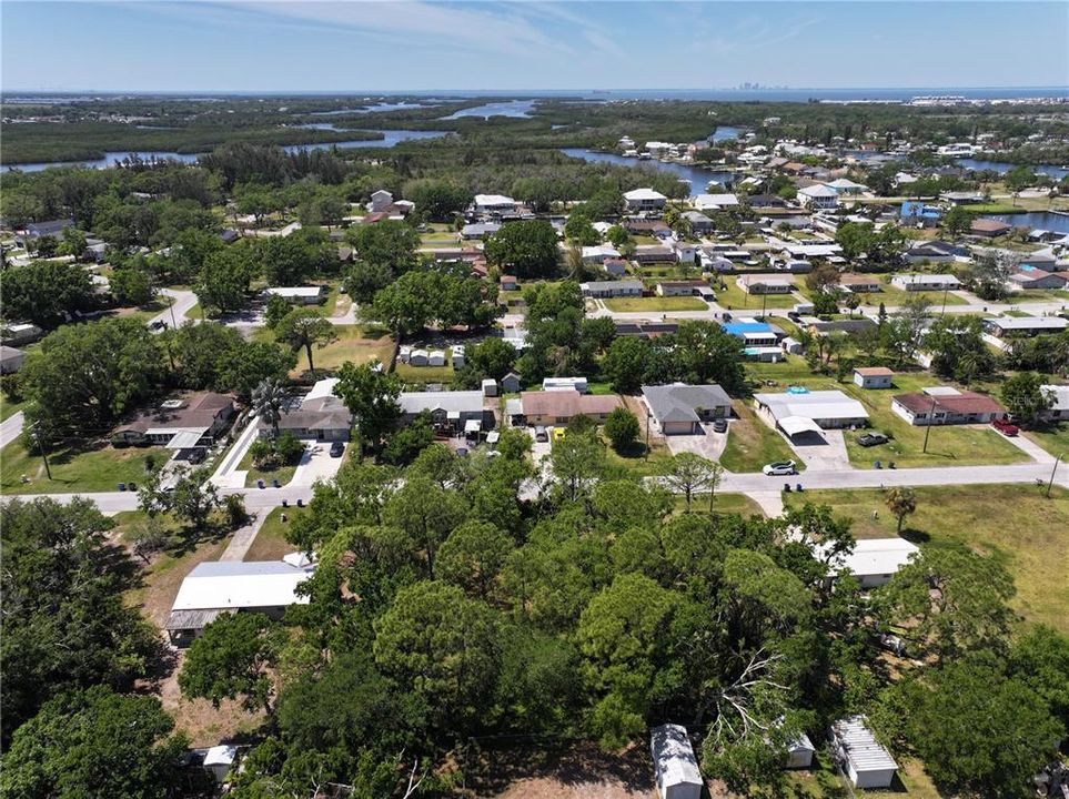 待售: $99,000 (0.39 acres)