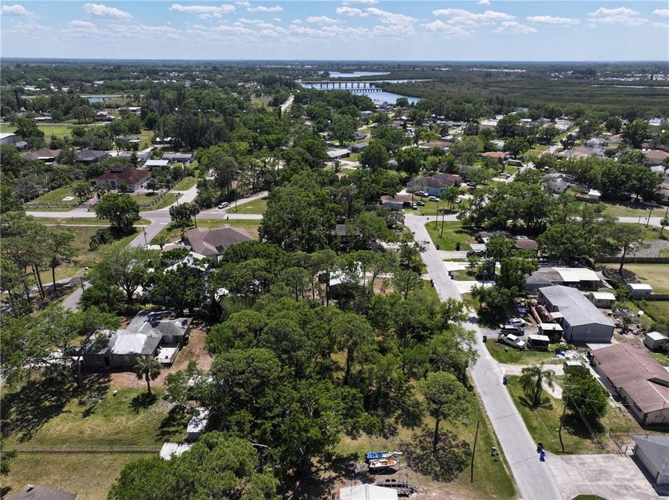 待售: $99,000 (0.39 acres)