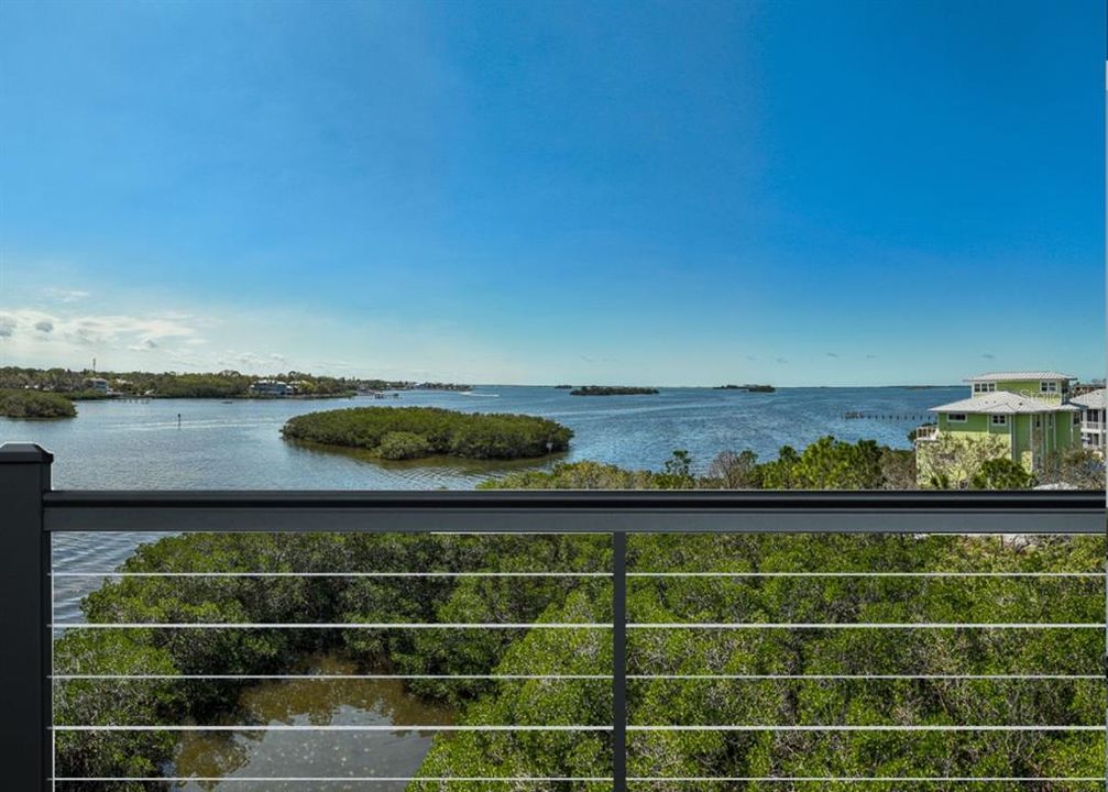 待售: $424,900 (0.29 acres)