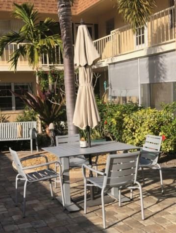 В аренду: $2,000 (2 спален, 2 ванн, 793 Квадратных фут)