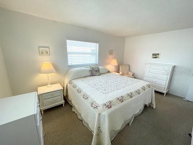 В аренду: $2,000 (2 спален, 2 ванн, 793 Квадратных фут)