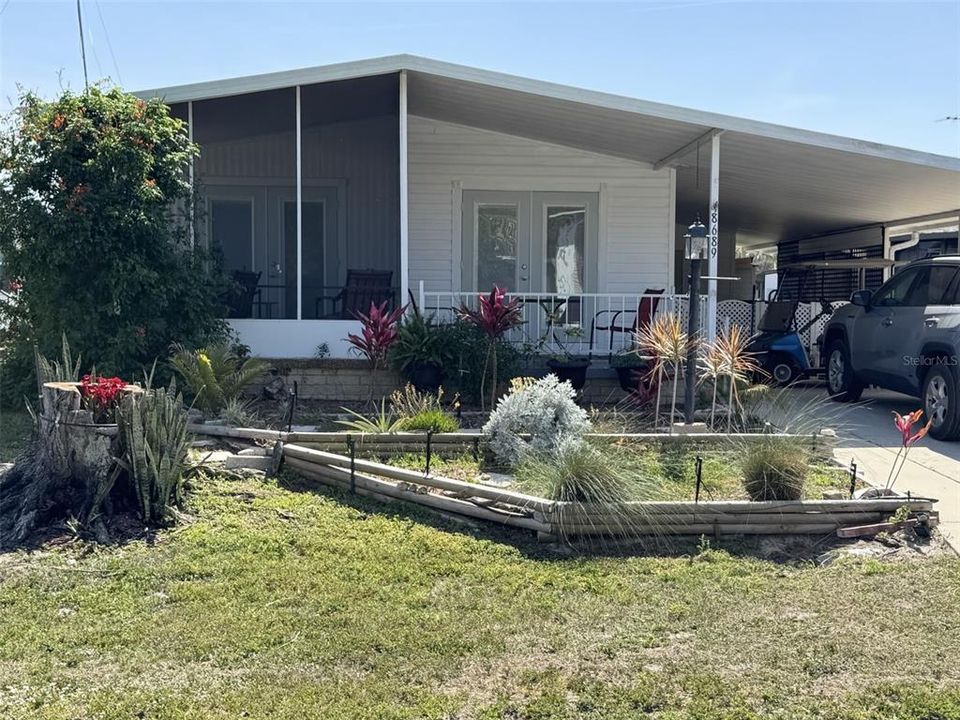 For Sale: $130,000 (2 beds, 2 baths, 1032 Square Feet)
