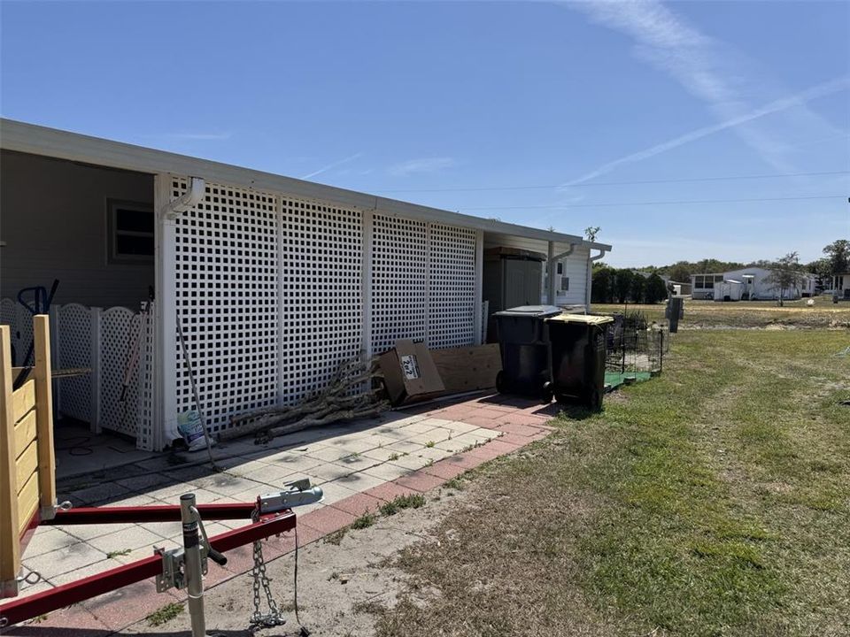 For Sale: $130,000 (2 beds, 2 baths, 1032 Square Feet)