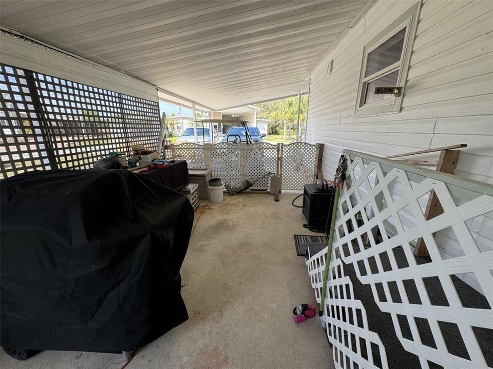 For Sale: $130,000 (2 beds, 2 baths, 1032 Square Feet)