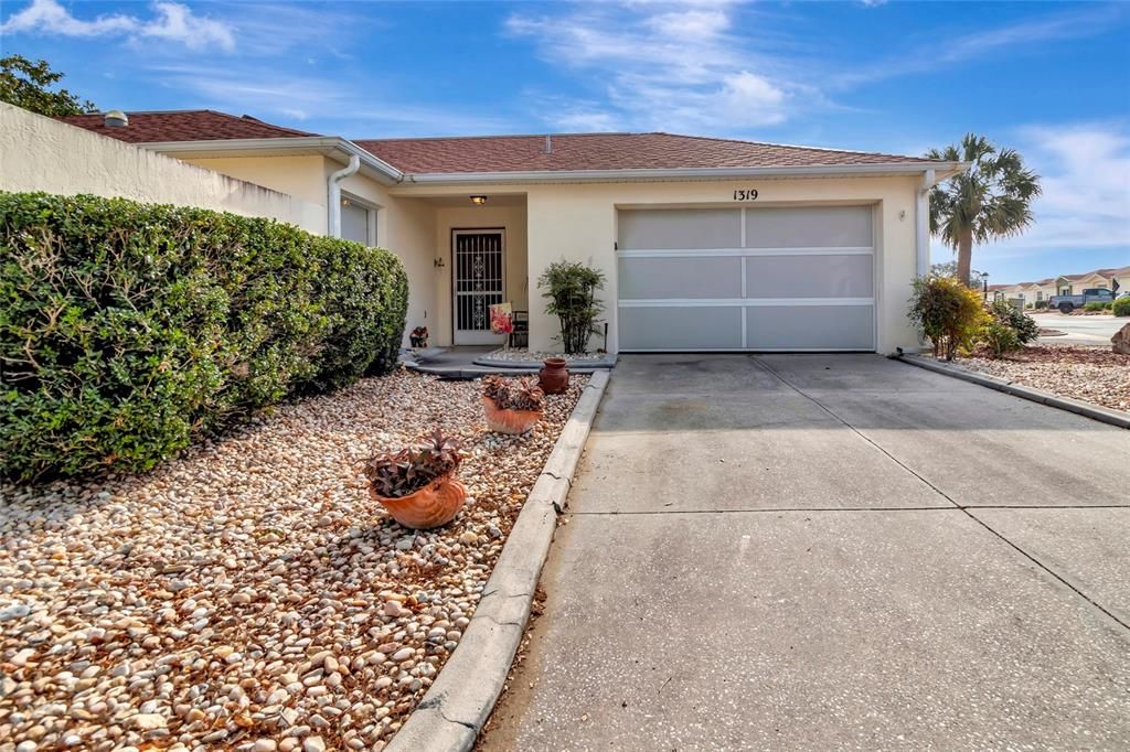 Recently Sold: $274,900 (2 beds, 2 baths, 1214 Square Feet)