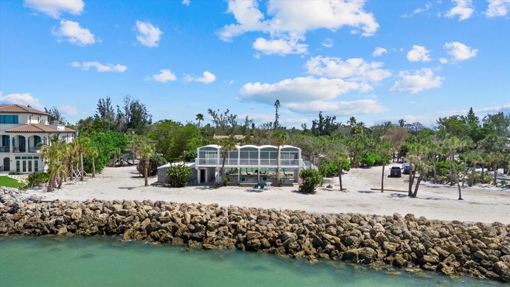 Active With Contract: $6,000,000 (1.08 acres)