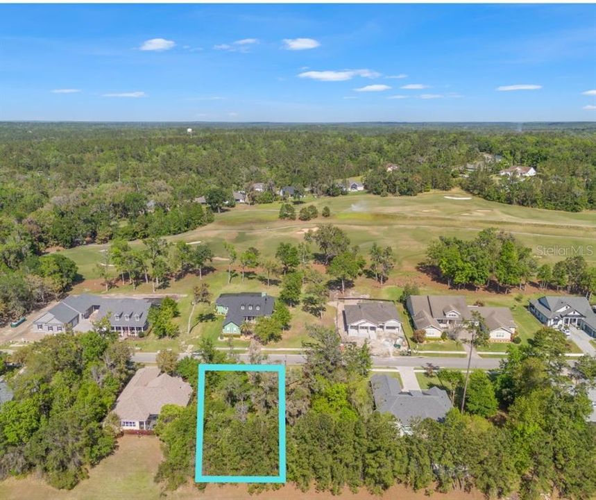 待售: $150,000 (0.28 acres)