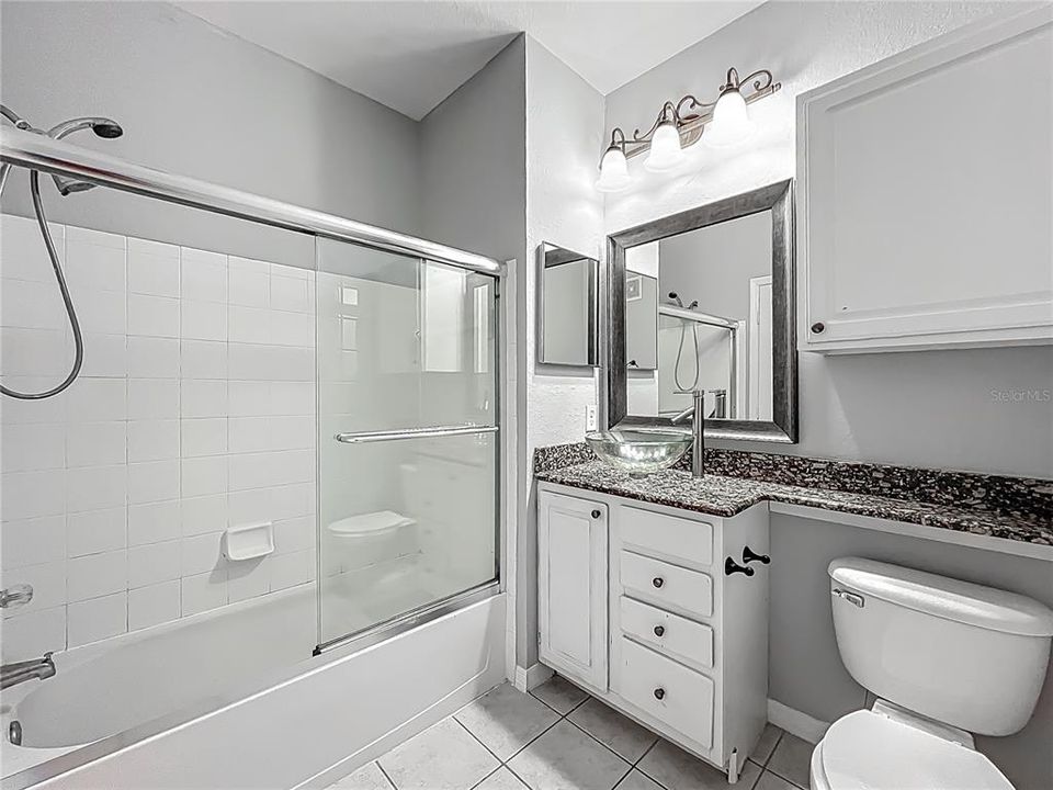 For Sale: $229,000 (4 beds, 2 baths, 1313 Square Feet)