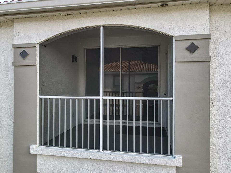 For Sale: $229,000 (4 beds, 2 baths, 1313 Square Feet)