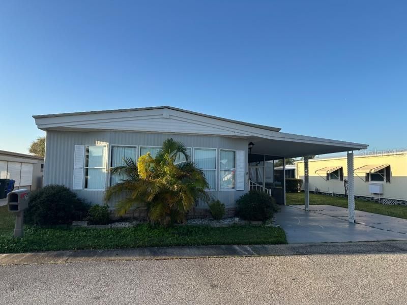 Недавно продано: $149,000 (2 спален, 2 ванн, 1216 Квадратных фут)