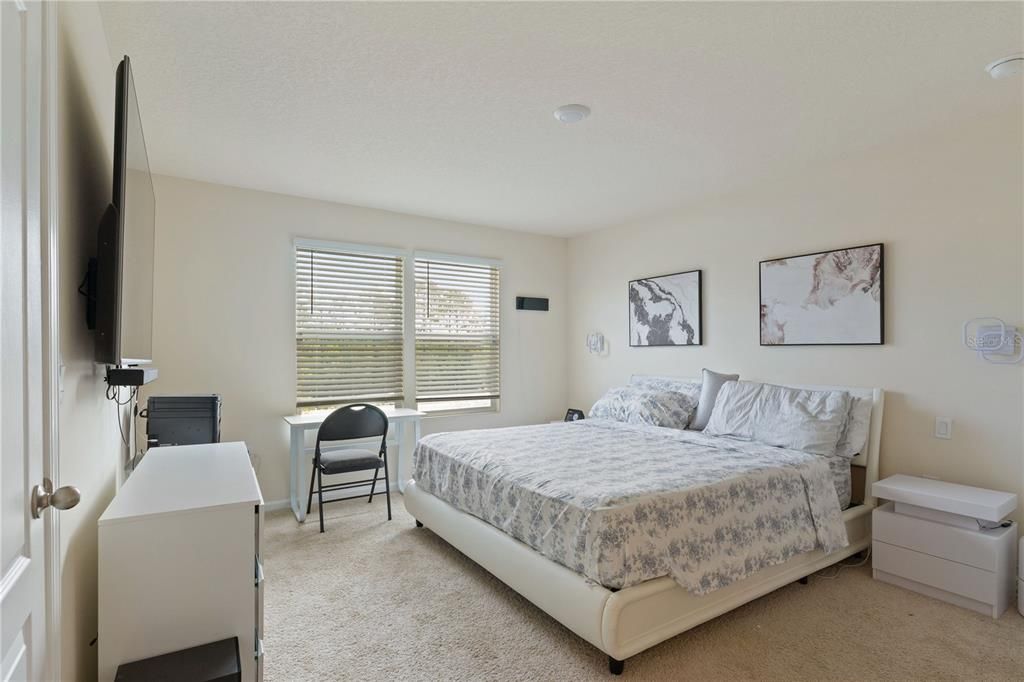 For Sale: $205,000 (3 beds, 2 baths, 1758 Square Feet)