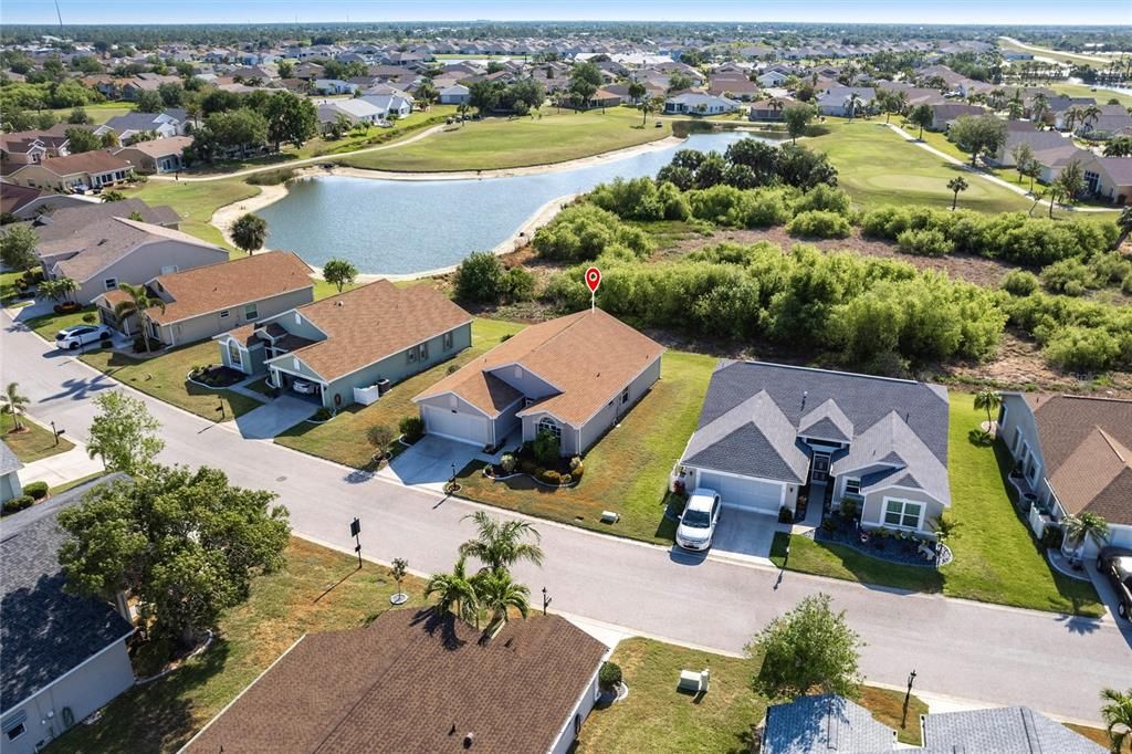 For Sale: $299,900 (2 beds, 2 baths, 1389 Square Feet)