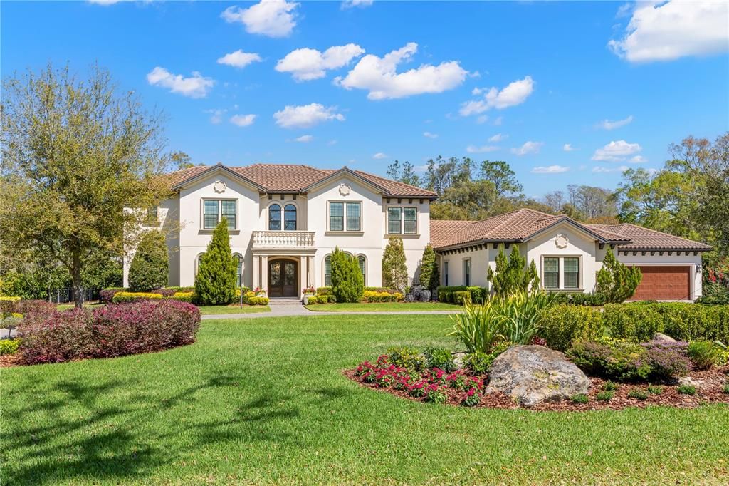 Recently Sold: $2,890,000 (6 beds, 6 baths, 6454 Square Feet)