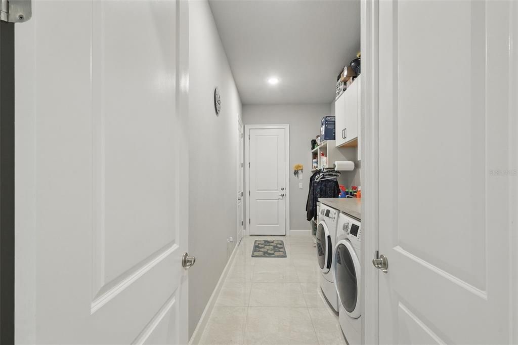 For Sale: $1,175,000 (5 beds, 4 baths, 3237 Square Feet)