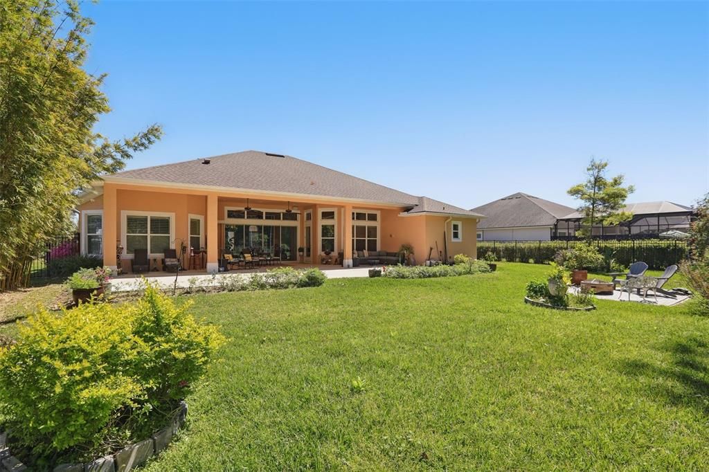 For Sale: $1,175,000 (5 beds, 4 baths, 3237 Square Feet)