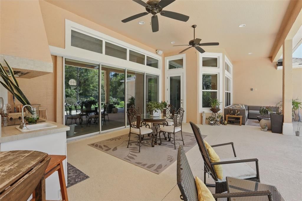 For Sale: $1,175,000 (5 beds, 4 baths, 3237 Square Feet)