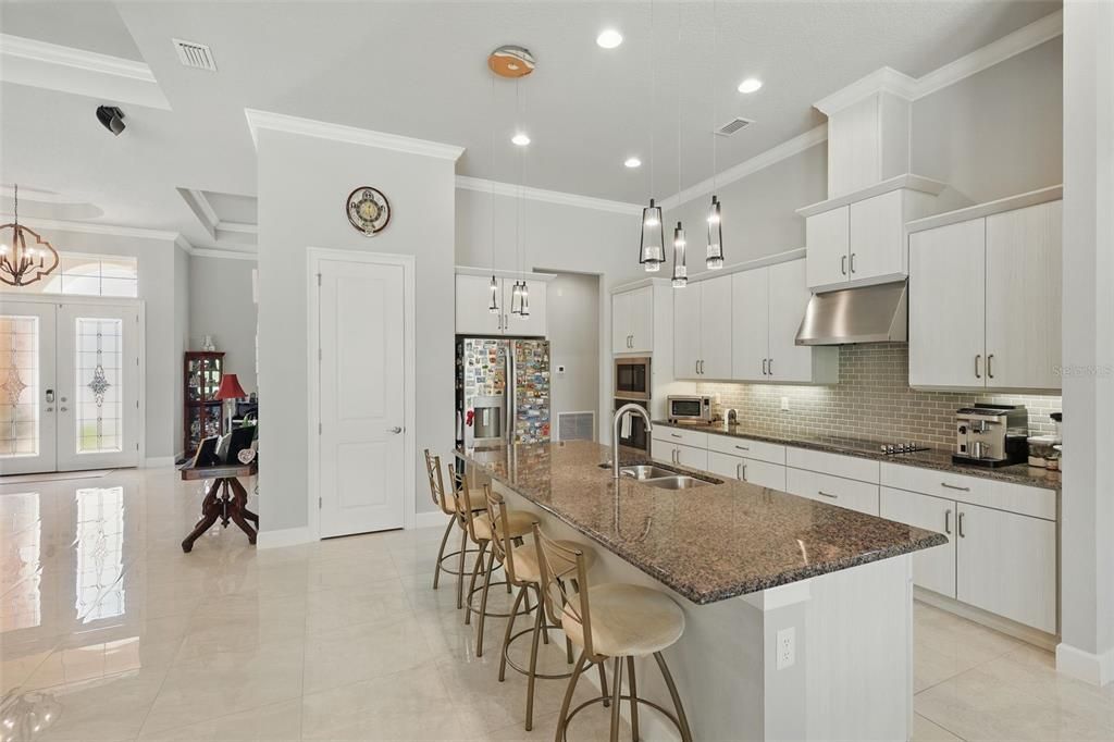 For Sale: $1,175,000 (5 beds, 4 baths, 3237 Square Feet)